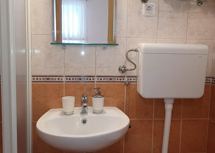 Апартаменты Mg Ravlic *