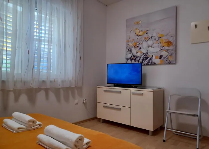 Mg Ravlic * Макарска